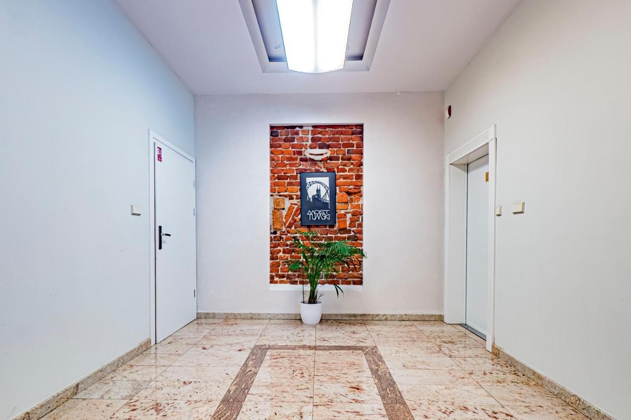Prestige Apartment - Elegant & Quiet Stay 3 Rooms 90M2 - As Home Apartamenty Rynek 508 브로츠와프 외부 사진