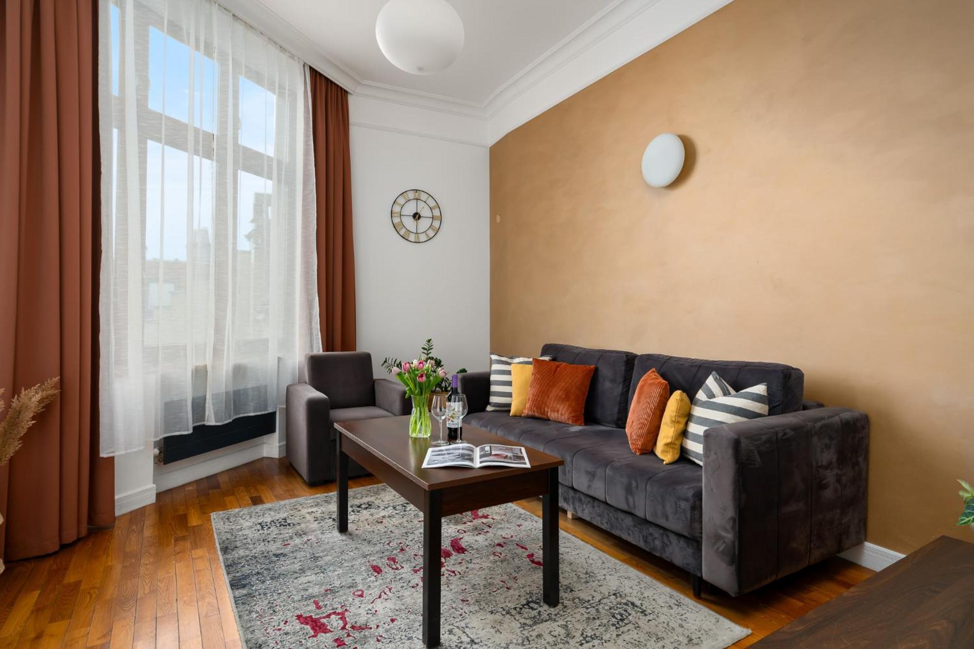 Prestige Apartment - Elegant & Quiet Stay 3 Rooms 90M2 - As Home Apartamenty Rynek 508 브로츠와프 외부 사진